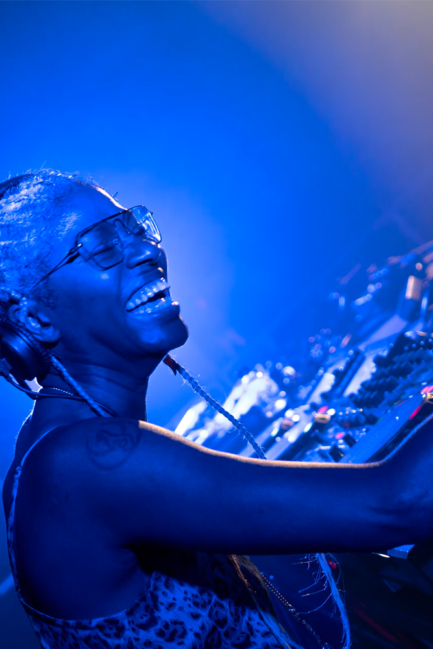 DJ Paulette